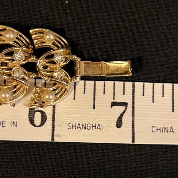 Vintage Coro Bracelet - Picture 10 of 12